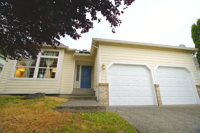 Building Photo - 1060 Duvall Place Northeast