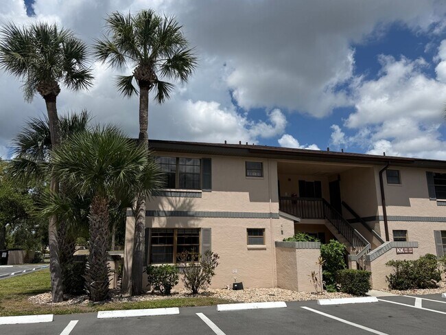 Building Photo - 19505 Quesada Ave
