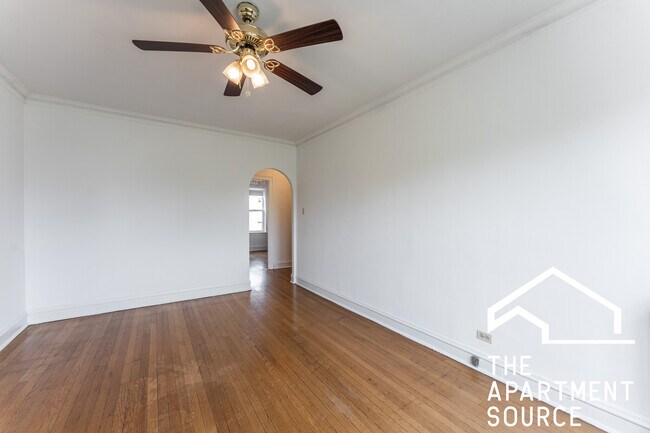 Foto del edificio - 4506 N Ashland Ave