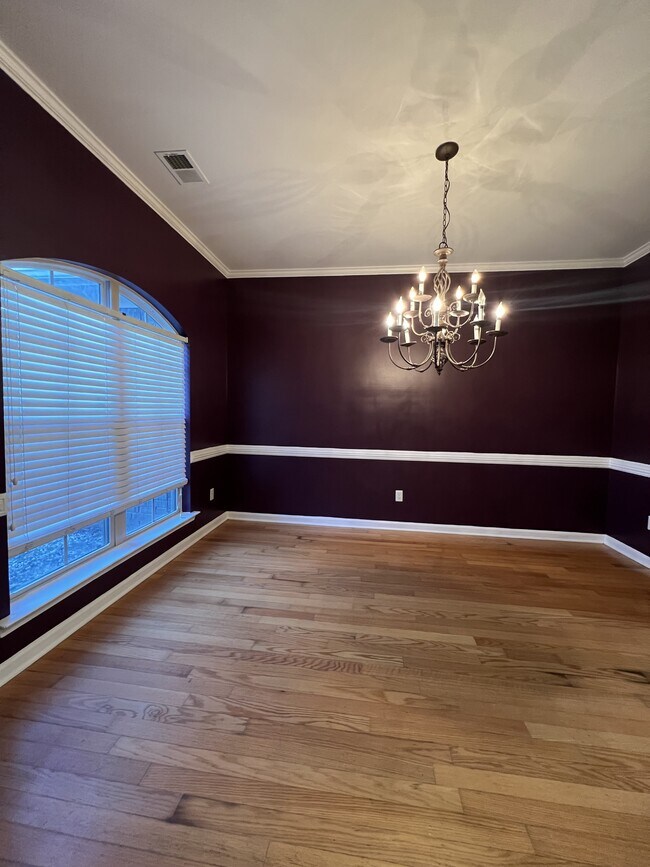 Foto del edificio - 23 Sterling Ridge Dr
