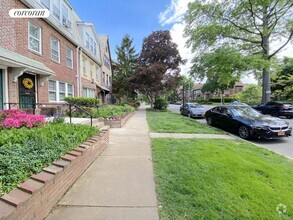 Building Photo - 100-11 Ascan Ave