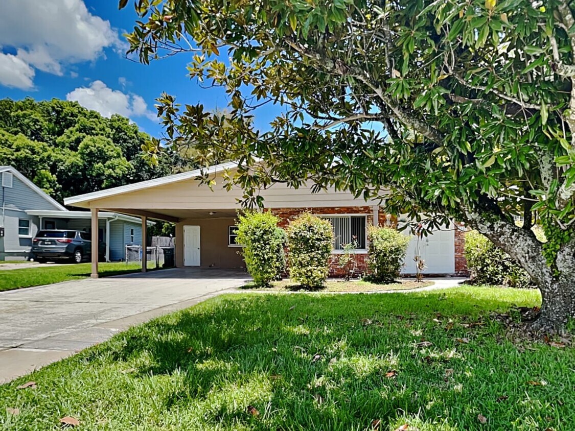 Foto principal - 7321 Egypt Lake Dr
