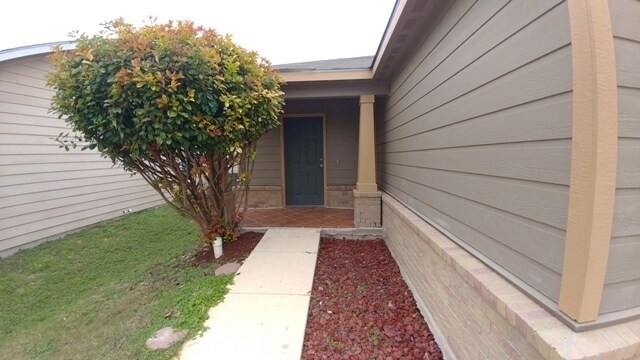 Building Photo - MISSION CREEK