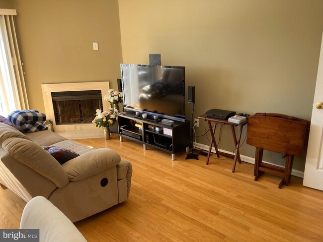 Building Photo - 111 Timothy Cir