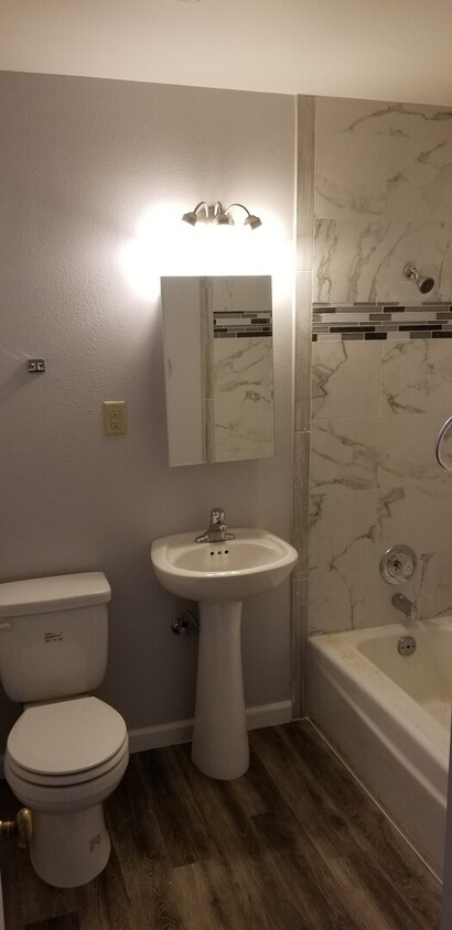 Building Photo - GREAT STUDIO LOCATED IN RENO CLOSE TO THE ...