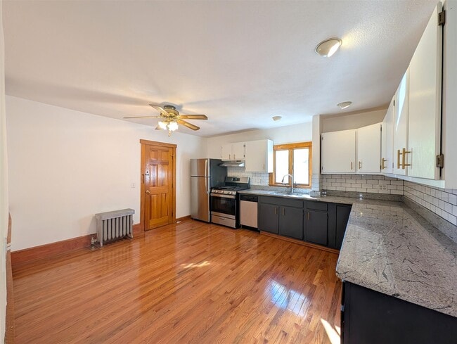 Foto del edificio - 119 Lowell St