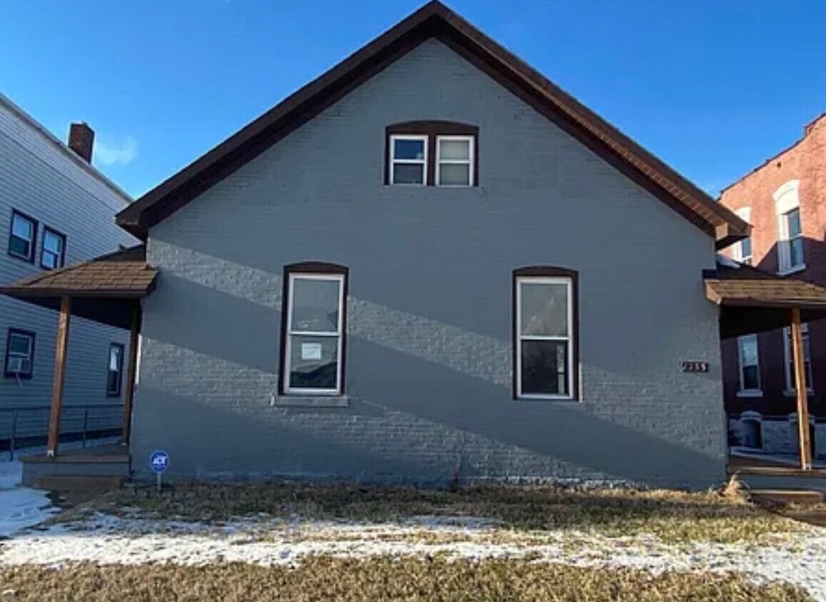 Photo - Edison Ave. 1733 & 1735