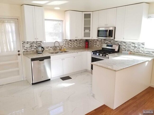 Foto del edificio - 420 9th St