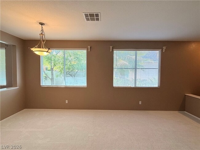 Foto del edificio - 2271 Surrey Meadows Ave