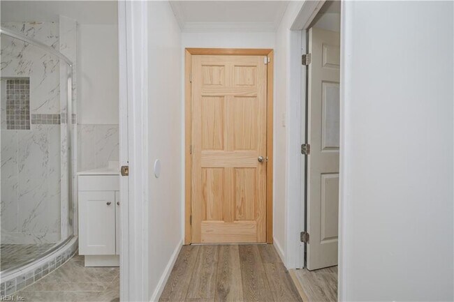 Building Photo - 138 D View Ave