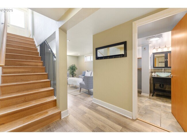 Foto del edificio - 6915 SE 92nd Ave