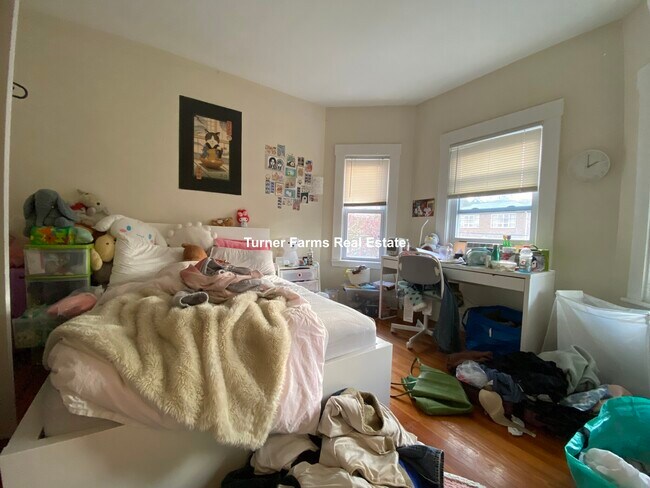 Foto del edificio - 300 Boston Ave