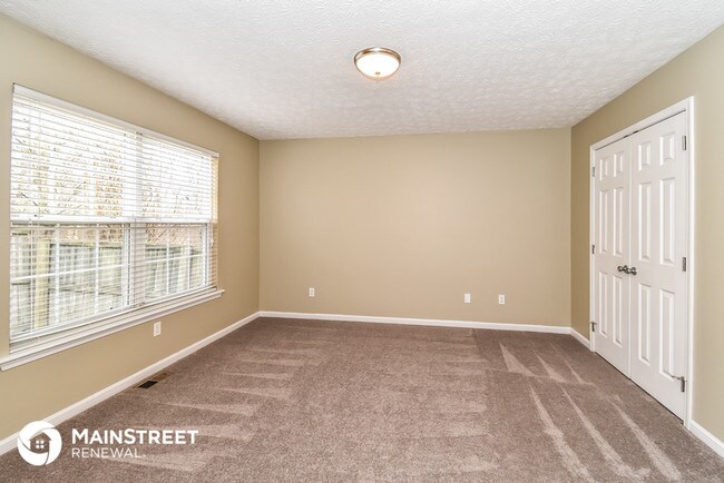 Foto del edificio - 4325 Willow View Blvd