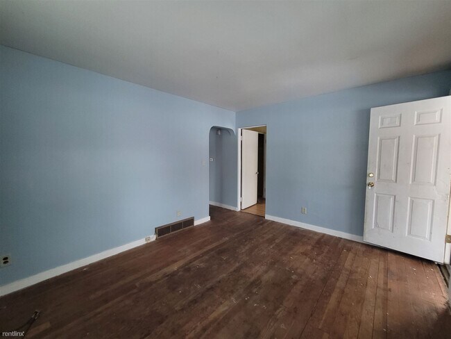 Building Photo - 2 br, 1 bath House - 1401 Vermont St