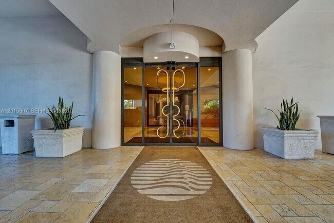Foto del edificio - 19667 Turnberry Way