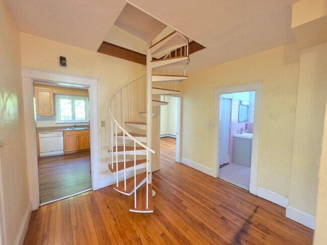 Foto del edificio - 19 Fowler St