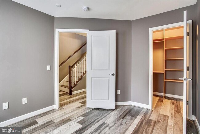 Foto del edificio - 2526 Sheridan Rd SE