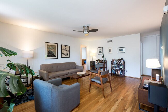 Foto del edificio - Charming Home in Heart of Normal Heights