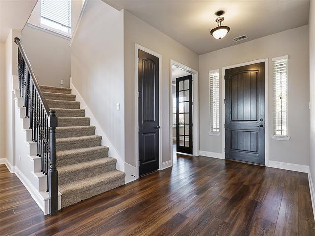 Building Photo - 2618 Thayne Dr