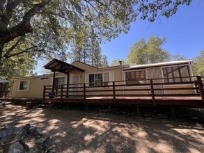 Building Photo - 17093 Cobblestone Ln