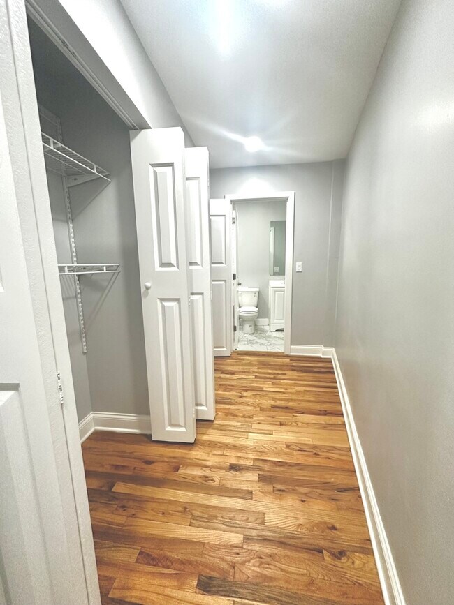 Foto del edificio - 6954 N Sheridan Rd