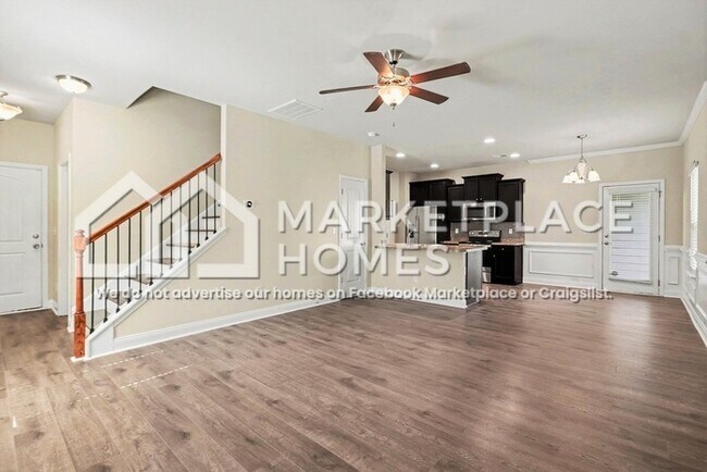 Foto del edificio - 6121 Hickory Ln Dr