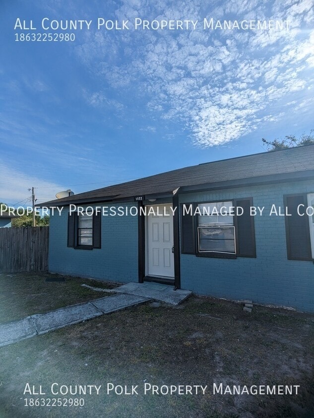 1522 Moonlite Dr, Lakeland, FL 33801 Room for Rent in Lakeland, FL