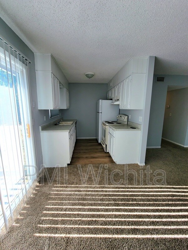 Foto del edificio - 6716 W Par Ln