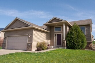 Building Photo - 4553 Arctic Fox Rd NW