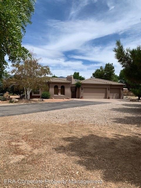 Building Photo - 3 br, 2 bath House - 968 Dammeron Valley Dr.