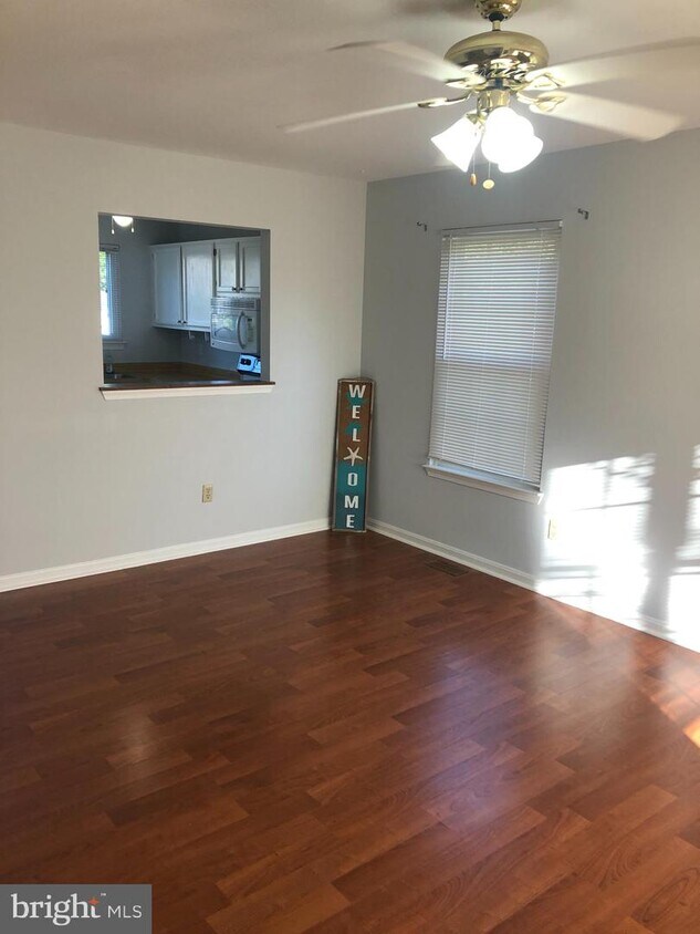 Primary Photo - 1080 Berkley Dr
