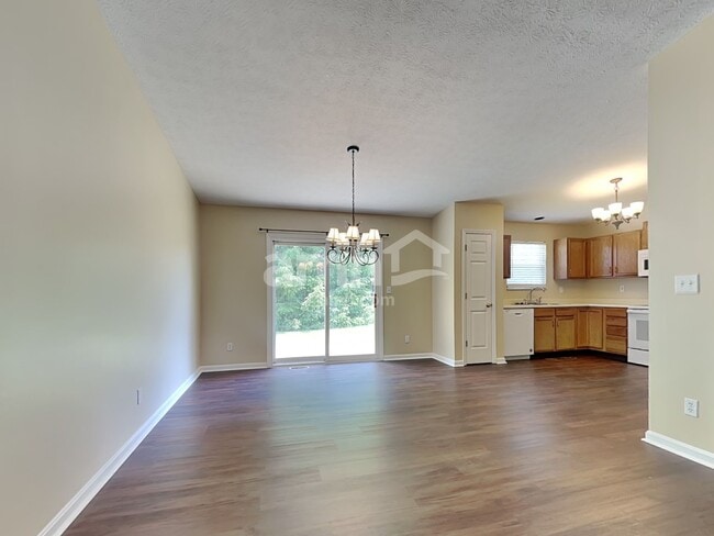 Foto del edificio - 410 Morning Sun Dr