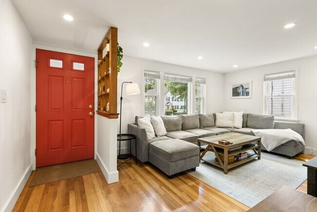 Building Photo - 177 Faneuil St