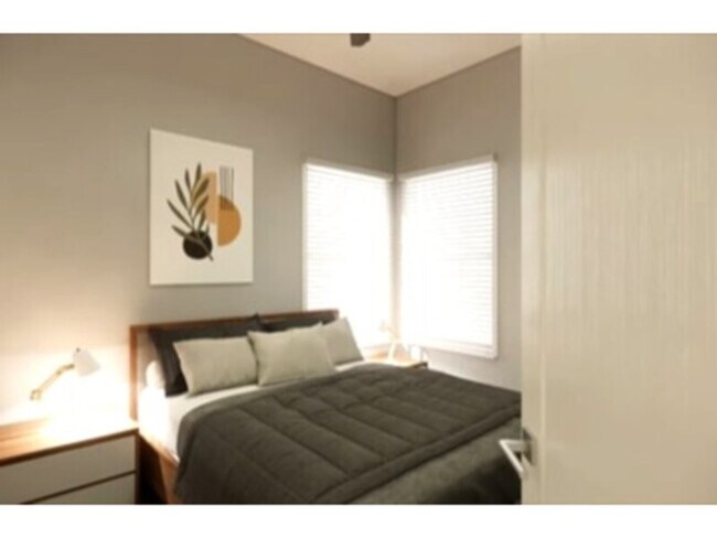 Foto del edificio - 7898 Pinehurst Dr