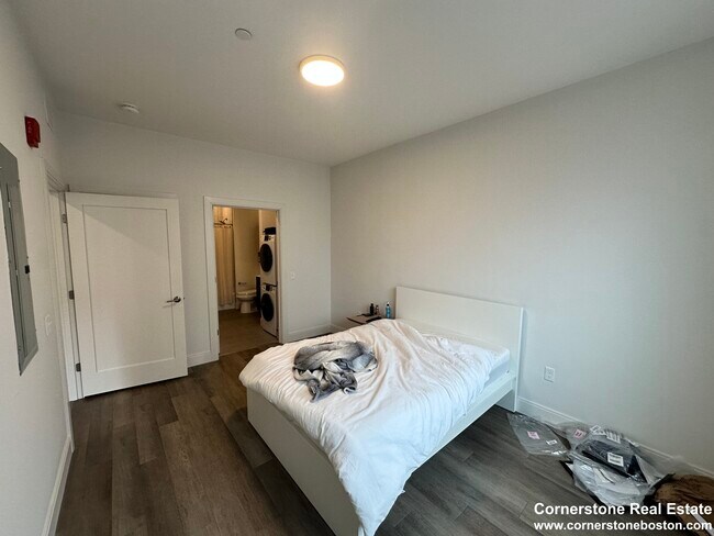 Foto del edificio - 957 Dorchester Ave