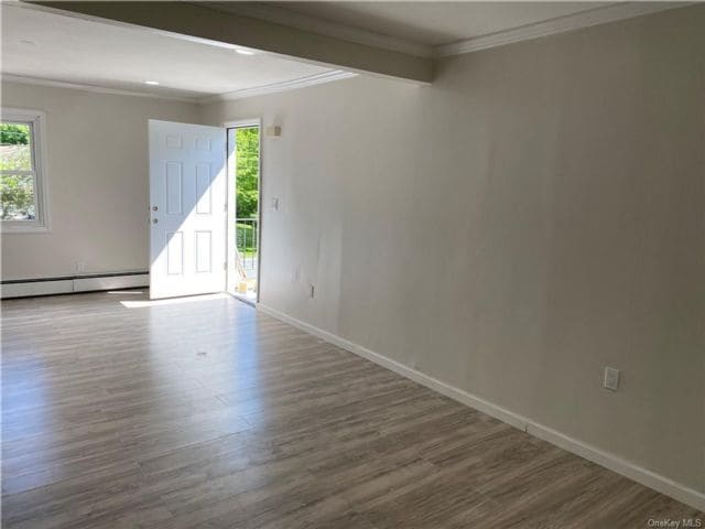 Building Photo - 1850 Lakes Rd