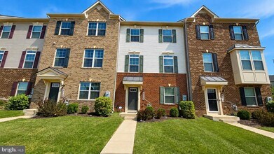 Building Photo - 9008 Armstrong Ln