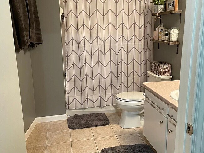 Foto del edificio - 115 W Peachtree Pl NW