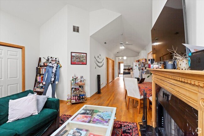 Building Photo - 1503 W Cortez St