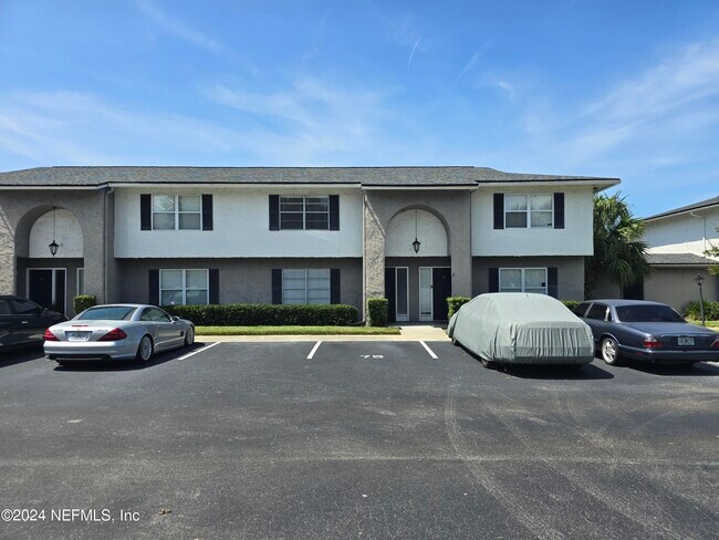 Building Photo - 695-A1A A1A N