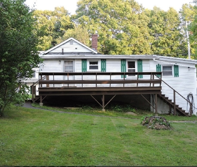 Building Photo - 10 Kinderhook St