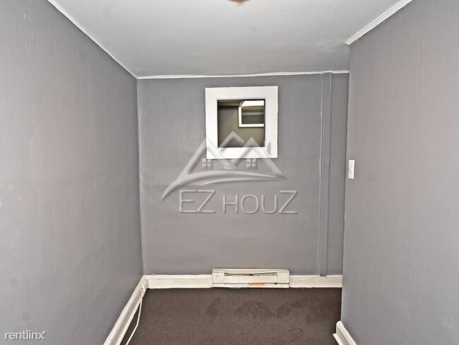 Building Photo - 1 br, 1 bath Apartment - 2411 Christian St