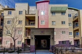 Building Photo - 1062 Rockhurst Dr