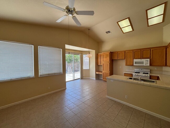 Building Photo - Three Bedroom Two Bathroom Home - NEW PRICE