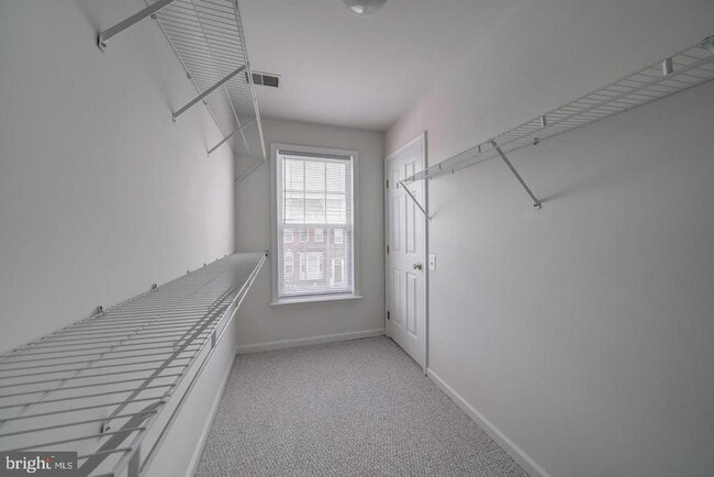 Building Photo - 6138 Manchester Park Cir