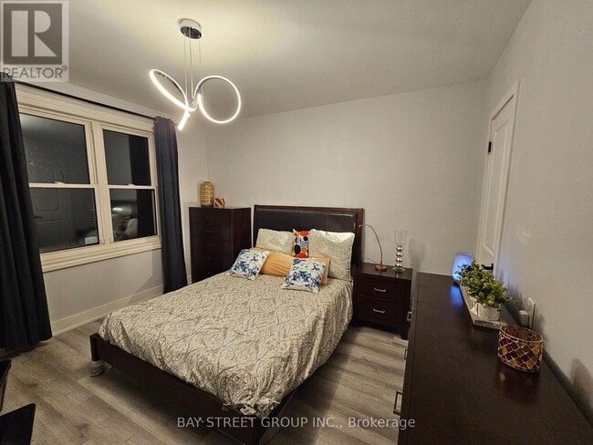 Building Photo - 46 Lowcrest Blvd