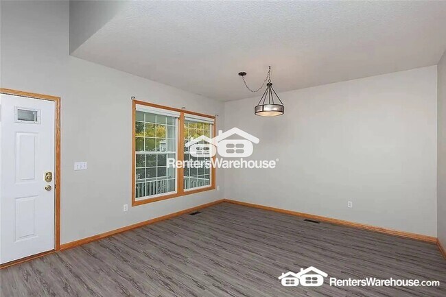 Foto del edificio - 7732 Beechtree Ln
