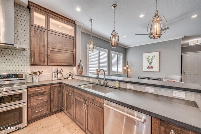 Building Photo - 10562 Thistle Berry Ct