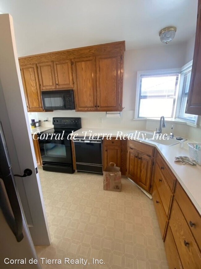 Foto del edificio - 1 br, 1 bath House - 47 Marion Avenue - 47U