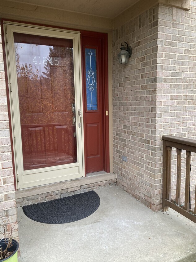Photo - 41645 Copper Creek Dr (Canton Township, MI)